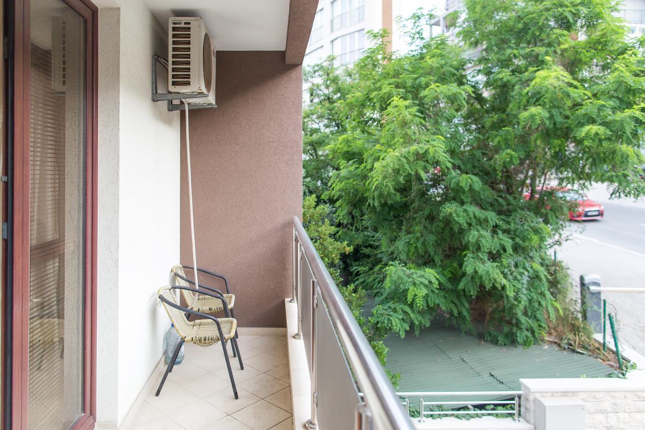 Burcak Apartment Budva Eksteriør bilde